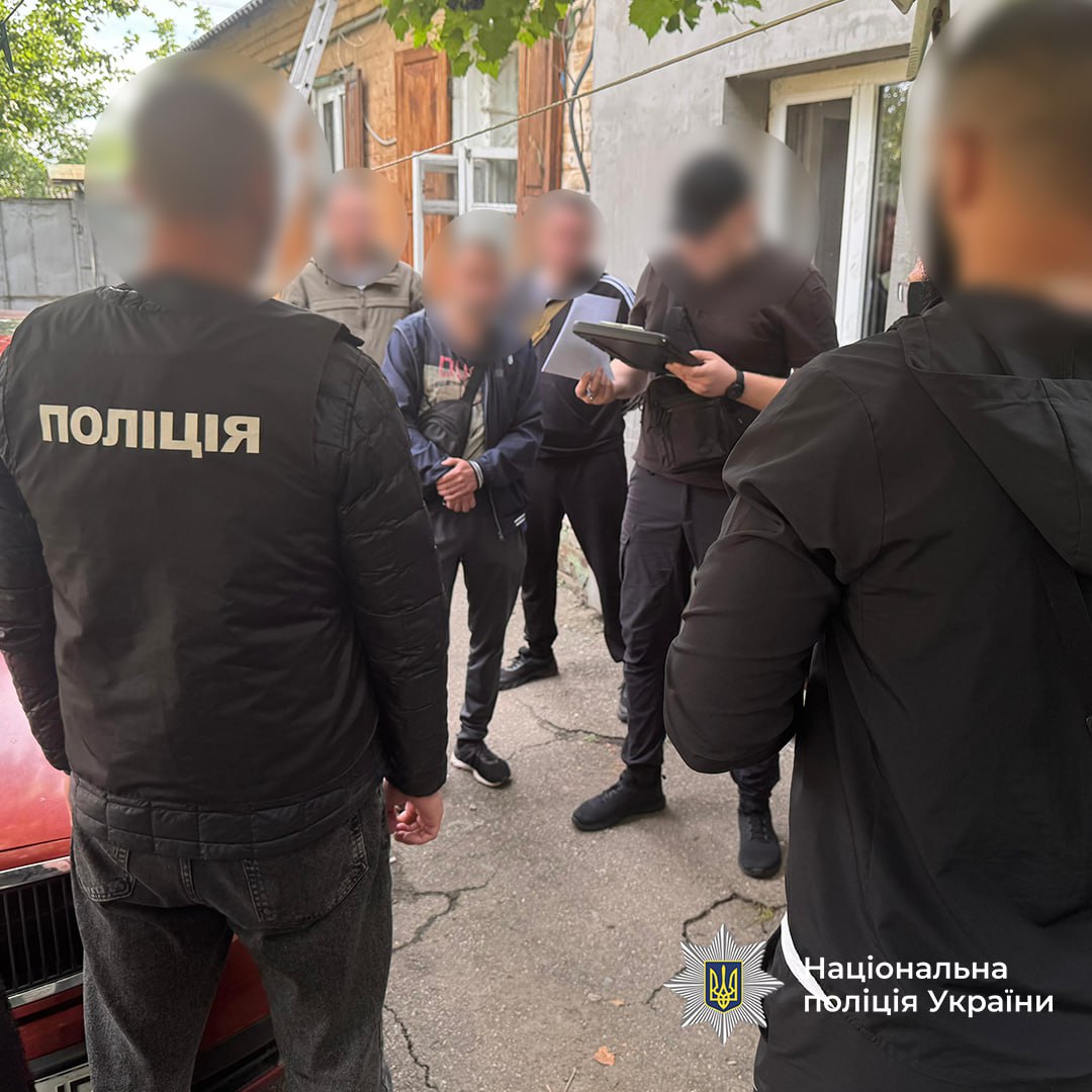 У Харкові викрито організаторів незаконного каналу перетину держкордону